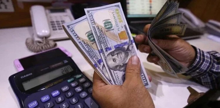 Pakistani rupee depreciates against US dollar Pakistani rupee depreciates against US dollar