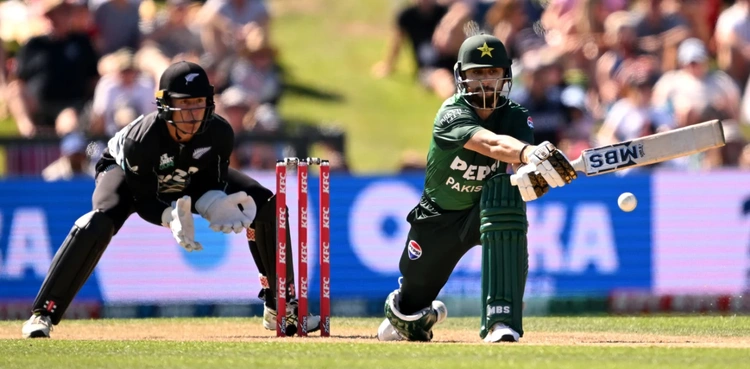 Pakistan set unwanted records with defeat in first New Zealand T20I Pakistan set unwanted records with defeat in first New Zealand T20I
