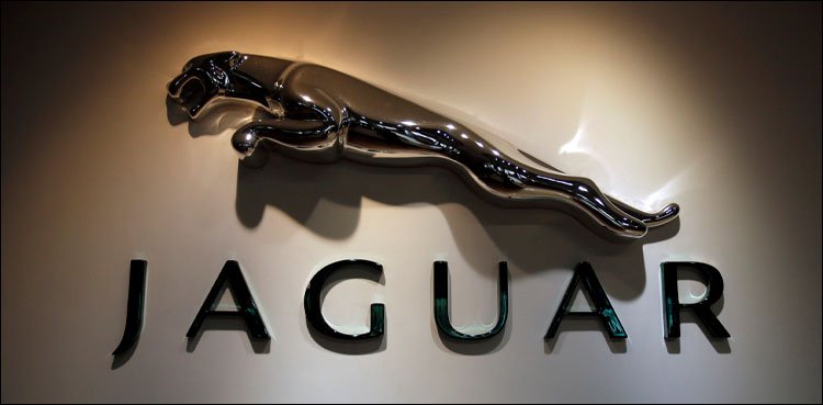 Jaguar Land Rover to pause shipments to US over tariffs Jaguar Land Rover to pause shipments to US over tariffs