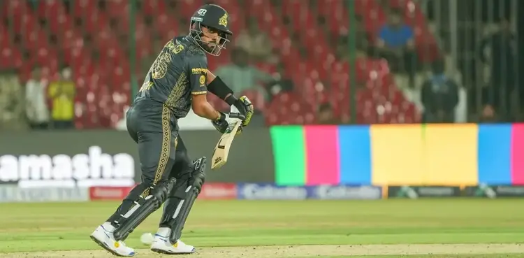 Zalmi set 148-run target for Kings