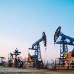 Oil prices rebound over $1 per barrel after U.S. sanctions on Iran