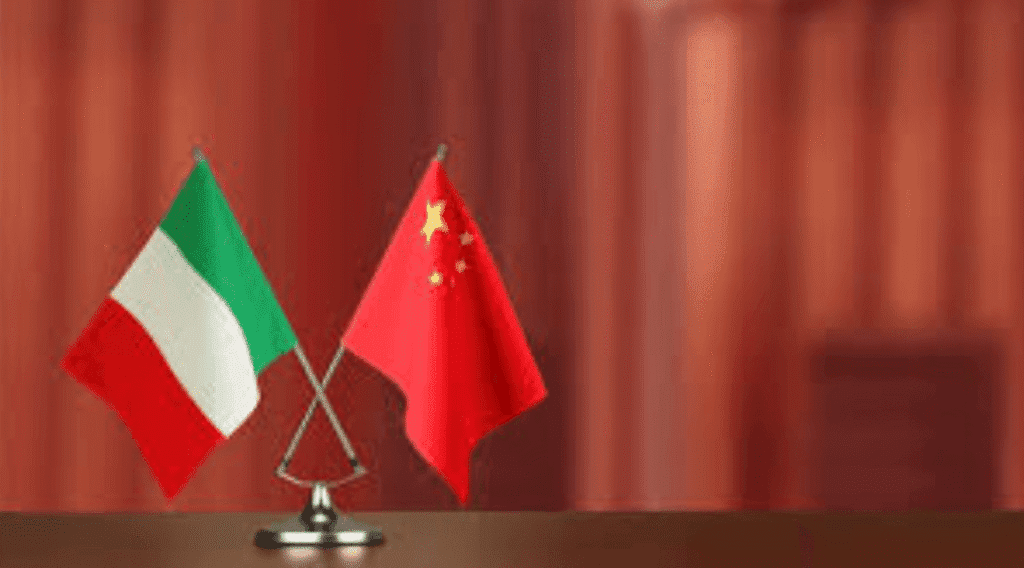 China Warns Citizens in Pakistan, India Amid Escalating Conflict China Warns Citizens in Pakistan, India Amid Escalating Conflict