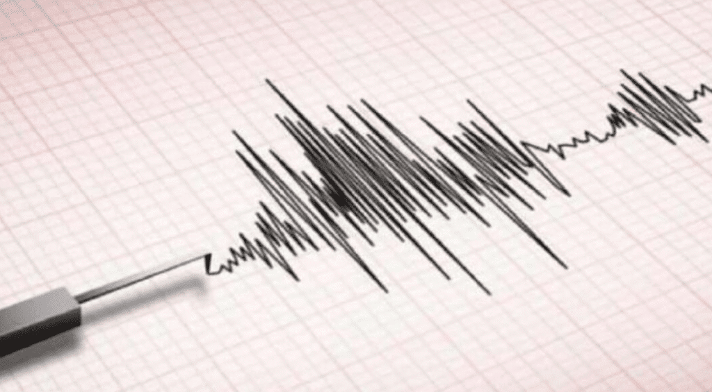 Mild Earthquake Felt in Swat as District Marks Youm-e-Takbeer with Rally and Flag Hoisting