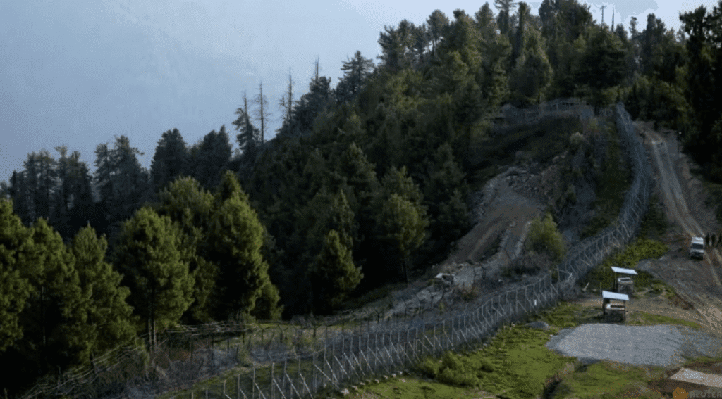 Pakistan and India Agree to Withdraw Troops from Kashmir by End of May Pakistan and India Agree to Withdraw Troops from Kashmir by End of May