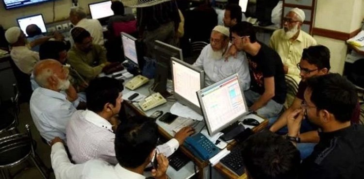 Govt notifies 10pc salary increase for employees