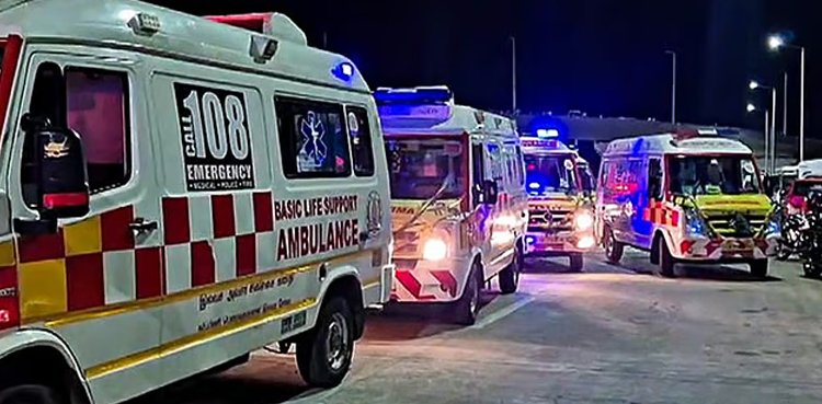 Unconsciousness Indian woman subjected to gang rape in ambulance Unconsciousness Indian woman subjected to gang rape in ambulance