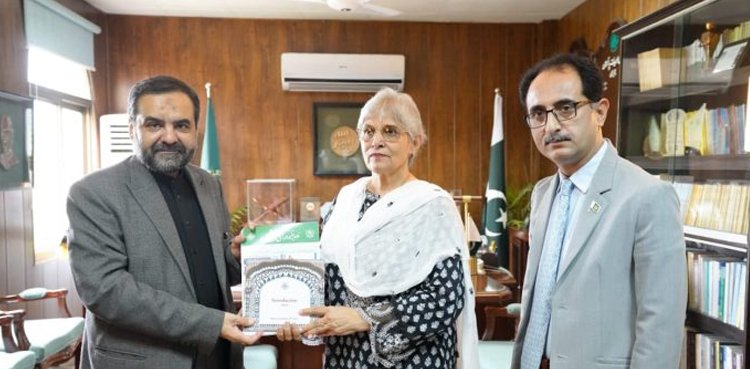 Pakistan, Iran vow deepening literary ties through cultural diplomacy