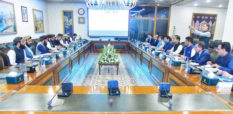 Pakistan, Afghanistan discuss trade, security