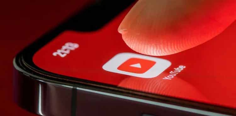 Islamabad court suspends ban on YouTube channels of two journalists