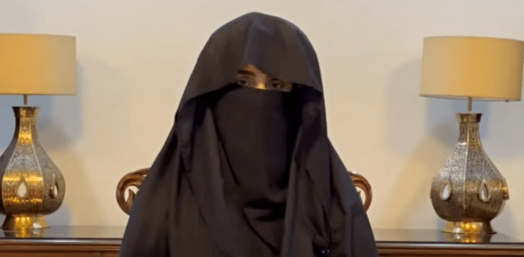 Bushra Bibi kept in rat-infested jail cell, alleges sister  Bushra Bibi kept in rat-infested jail cell, alleges sister