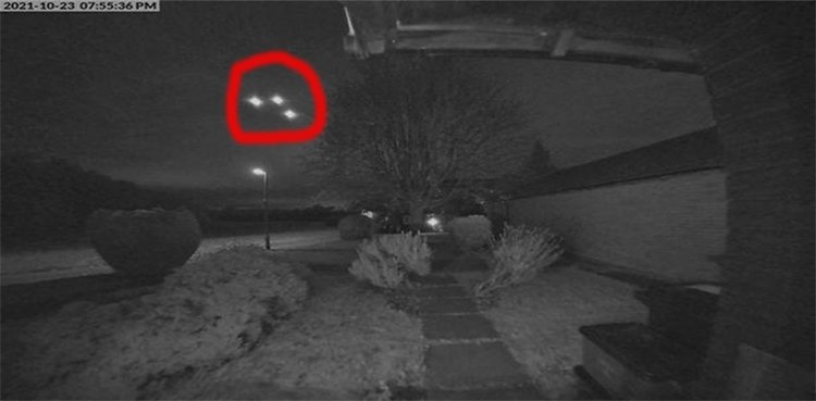 Shocking! Doorbell camera captures floating ‘triangular UFO’