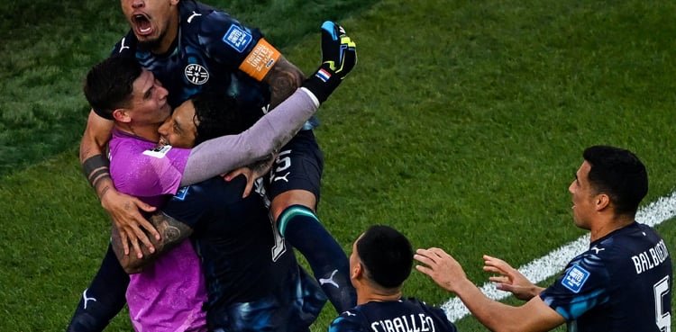 Paraguay beat Germany on penalties