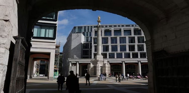 UK’s FTSE 100 closes up as data points to softer inflation pressures from US-Iran war