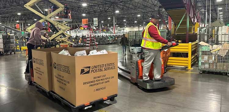 US Postal Service says it is running out of cash