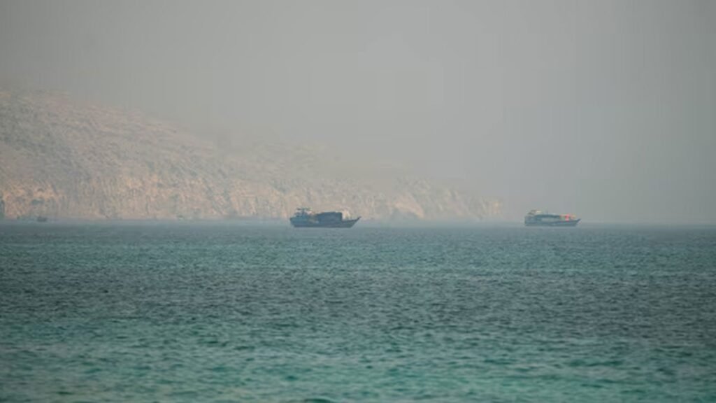 US launches more strikes on Iran