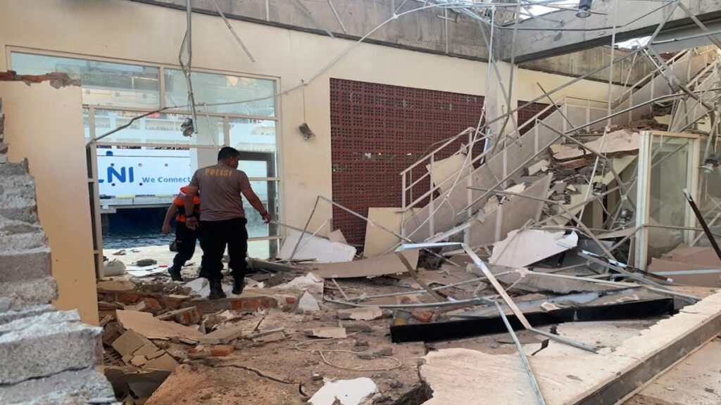 Nearly 13,000 displaced after deadly Indonesian quake