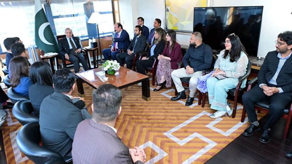 PM Shehbaz invites Pakistani youth in US to share ideas for national development
