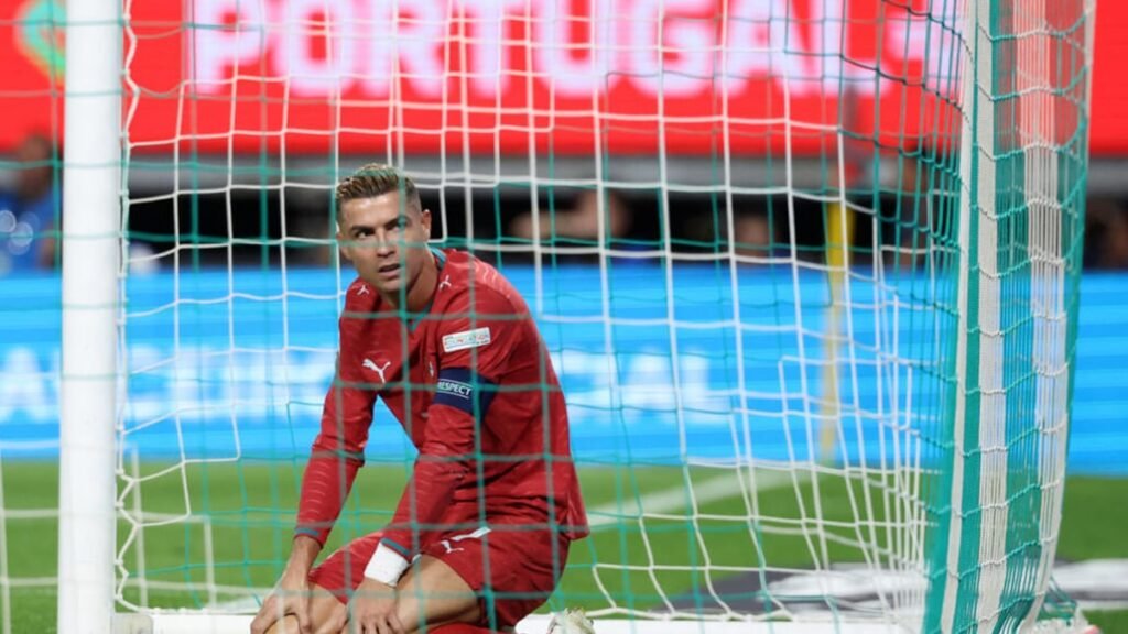 Ronaldo says Portugal coach broke promises, apologises for walkout